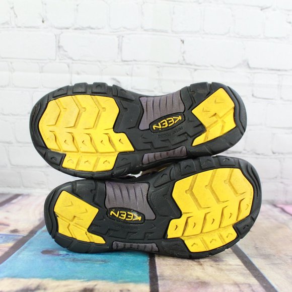 Keen Purple Waterproof Bungee Adjustable Outdoor Water Shoes Size 5 - Picture 9 of 9